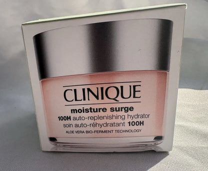 Clinique Moisture Surge Hydrating Cream with Aloe Vera 125ml / 4.2oz | All Skin Types